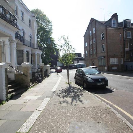 Well Appointed Garden Condo In Kensington Olympia London Exterior photo